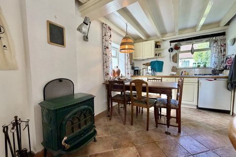 Villa i Charbonnat, Saone-et-Loire, Charbonnat - € 85.000 | Ref: KB-23196 - foto 4