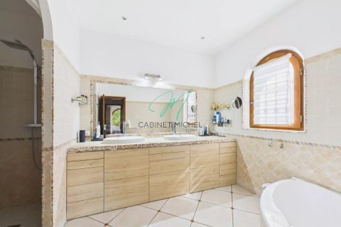 Villa i Le Rouret, Alpes-Maritimes, Le Rouret - € 2.250.000 | Ref: 87006307 - foto 18