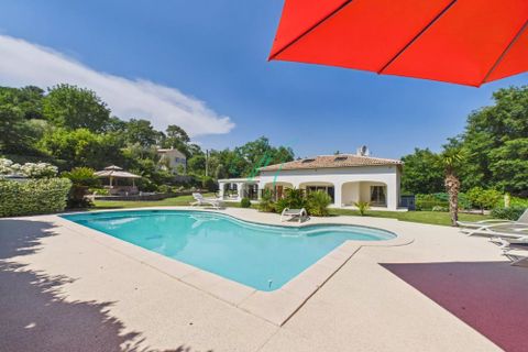 Villa i Opio, Alpes-Maritimes, Opio - € 1.995.000 | Ref: 87053905 - foto 1