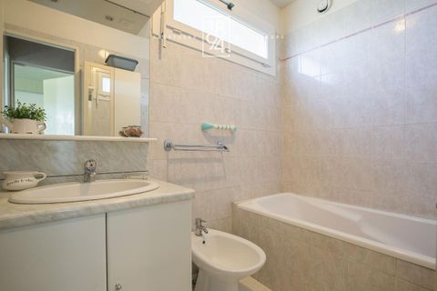 Lejlighed i Marseille, Bouches-du-Rhone, Marseille - € 240.000 | Ref: HOMX-ZJV-AVU - foto 12