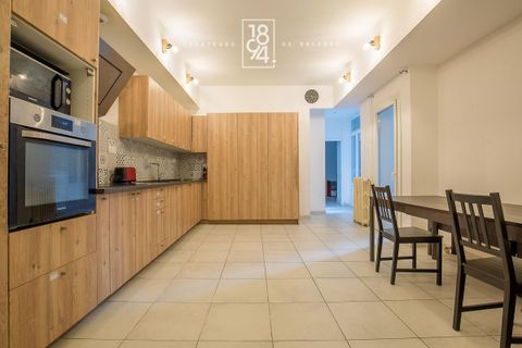 Lejlighed i Marseille, Bouches-du-Rhone, Marseille - € 265.000 | Ref: WND2-7IJ-IVD - foto 2