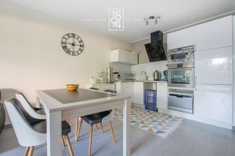 Lejlighed i Marseille, Bouches-du-Rhone, Marseille - € 240.000 | Ref: WE16-XIC-GP7 - foto 2