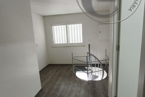 Villa in Barreiro, Setubal, Barreiro - € 1,300/month | Ref: 28/26 - photo 7