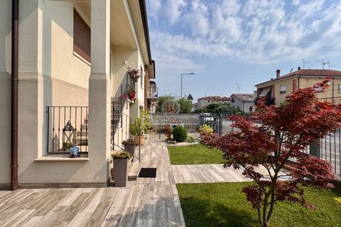 Villa i Lonigo, Vicenza, Lonigo - € 330.000 | Ref: 871 - foto 3