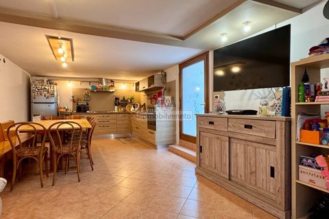 Villa i Lonigo, Vicenza, Lonigo - € 330.000 | Ref: 871 - foto 23