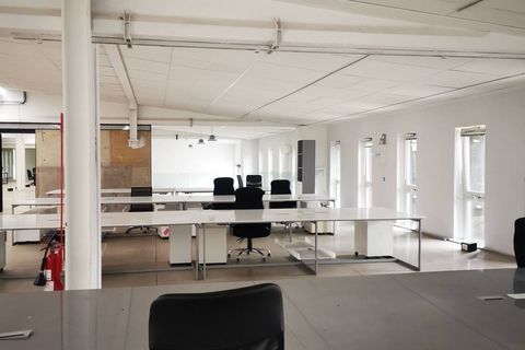 L'establiment comercial a Pero, Milan, Pero - € 42.000/mes | Ref: 33922 - foto 8