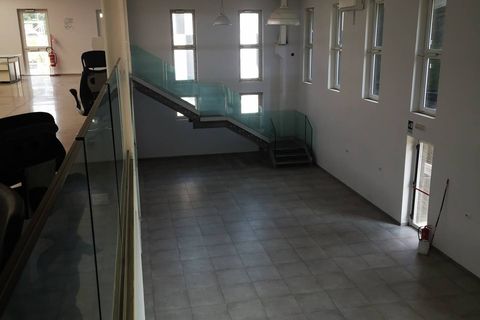 L'establiment comercial a Pero, Milan, Pero - € 42.000/mes | Ref: 33922 - foto 10