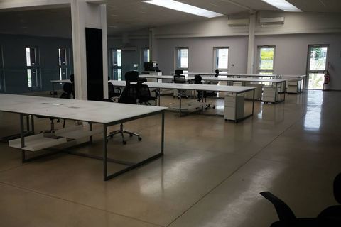 L'establiment comercial a Pero, Milan, Pero - € 42.000/mes | Ref: 33922 - foto 11