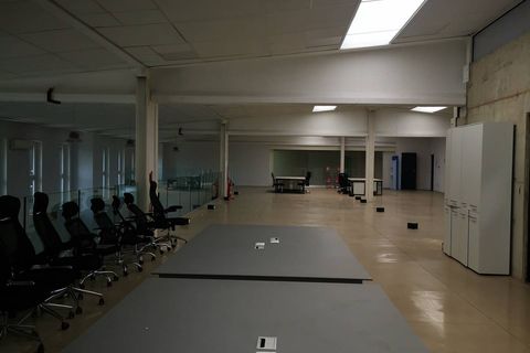 L'establiment comercial a Pero, Milan, Pero - € 42.000/mes | Ref: 33922 - foto 12