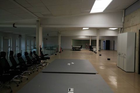 L'establiment comercial a Pero, Milan, Pero - € 42.000/mes | Ref: 33922 - foto 13