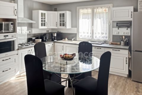 Villa a Arnage, Sarthe, Arnage - € 245.000 | Ref: 340939462906 - foto 3