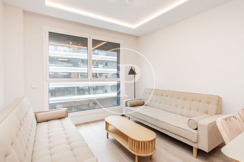 Apartament a Madrid, Madrid, Madrid - € 1.600/mes | Ref: AM2606007 - foto 1