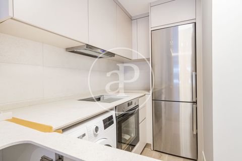 Apartament a Madrid, Madrid, Madrid - € 1.600/mes | Ref: AM2606007 - foto 8