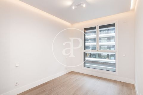 Apartament a Madrid, Madrid, Madrid - € 1.600/mes | Ref: AM2606007 - foto 10
