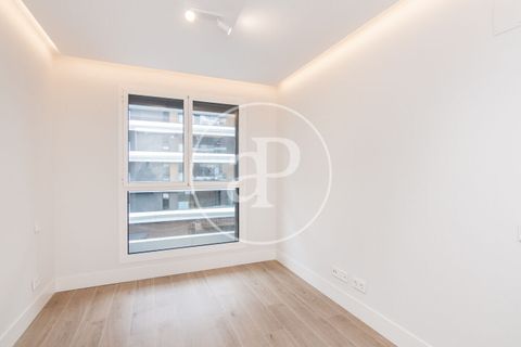 Apartament a Madrid, Madrid, Madrid - € 1.600/mes | Ref: AM2606007 - foto 11