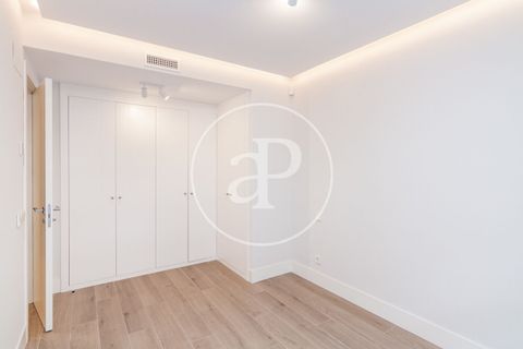 Apartament a Madrid, Madrid, Madrid - € 1.600/mes | Ref: AM2606007 - foto 13