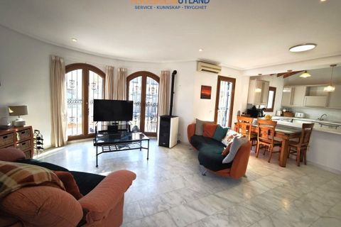 Villa en Algorfa, Alicante, Algorfa - € 449.995 | Ref: FBU22008 - photo 11