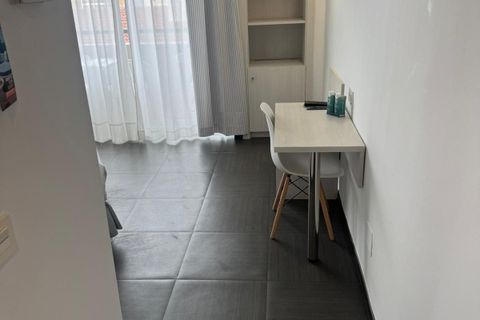 Lejlighed i Fuengirola, Malaga, Fuengirola - € 140.000 | Ref: 56a4a113-081b-4e61-b - foto 3