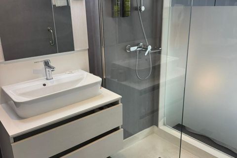 Lejlighed i Fuengirola, Malaga, Fuengirola - € 140.000 | Ref: 56a4a113-081b-4e61-b - foto 5