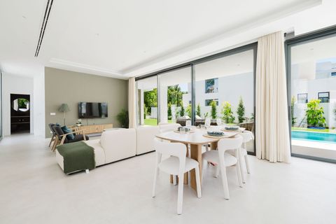 Villa en Marbella, Malaga, Marbella - € 2.100.000 | Ref: 540364c2-3117-43fd-9 - photo 10