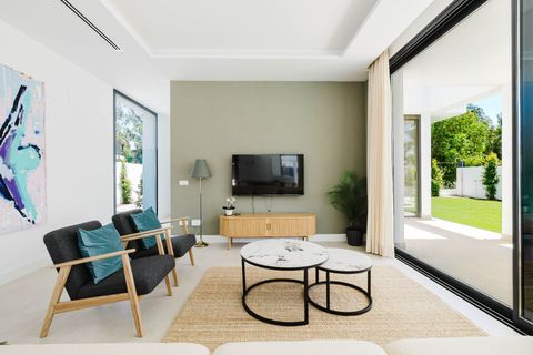 Villa en Marbella, Malaga, Marbella - € 2.100.000 | Ref: 540364c2-3117-43fd-9 - photo 11