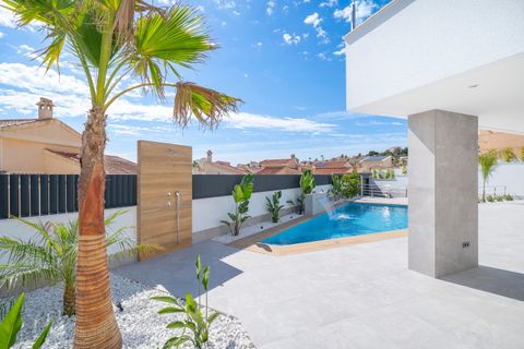 Villa i Ciudad Quesada, Alicante, Ciudad Quesada - € 1.150.000 | Ref: 782660 - foto 10