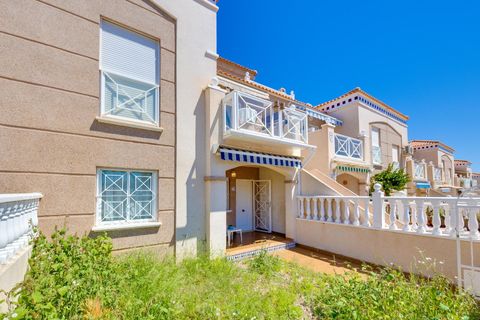 Bungalow i Torrevieja, Alicante, Torrevieja - € 179.900 | Ref: C2015RH/11253 - foto 3