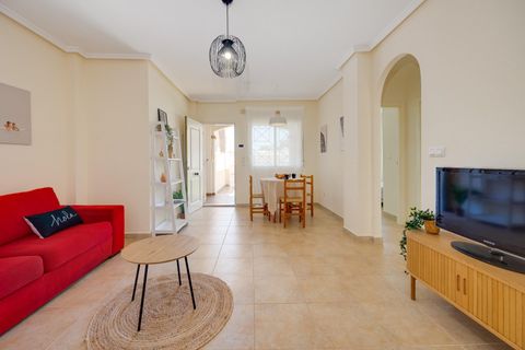Bungalow i Torrevieja, Alicante, Torrevieja - € 179.900 | Ref: C2015RH/11253 - foto 7
