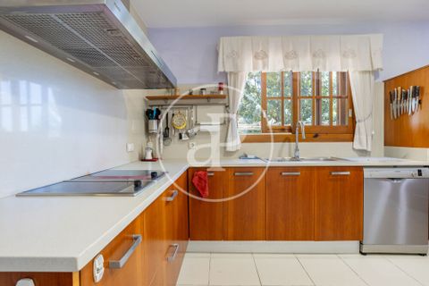 Villa a Paterna, Valencia, Paterna - € 1.100.000 | Ref: VV2606001 - foto 15