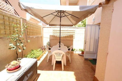 Villa a Torrevieja, Alicante, Torrevieja - € 264.900 | Ref: OH02272/10701 - foto 20