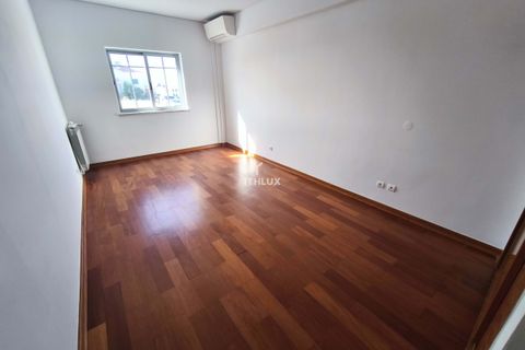 Apartament a Setubal, Setubal, Setubal - € 1.700/mes | Ref: ITH4407 - foto 3