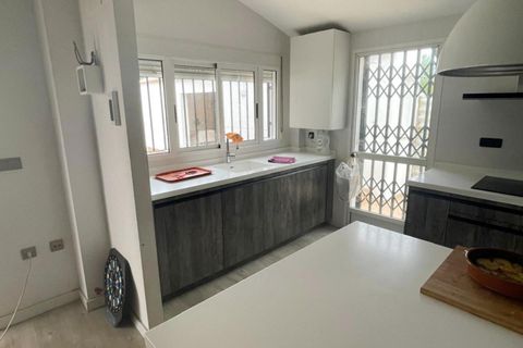 Villa i Chiva, Valencia, Chiva - € 334.000 | Ref: 040JCA334.VX-A/3716 - foto 6