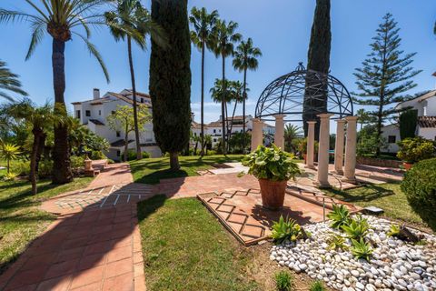 Villa en Marbella, Malaga, Marbella - € 1.575.000 | Ref: EXP14548/8930 - photo 31