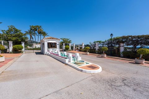 Villa en Marbella, Malaga, Marbella - € 1.575.000 | Ref: EXP14548/8930 - photo 34