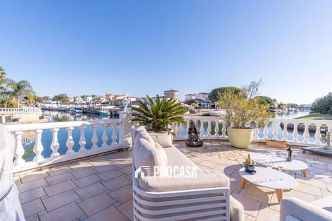 Villa a Empuriabrava, Gerona, Empuriabrava - € 699.000 | Ref: 4305 - foto 6