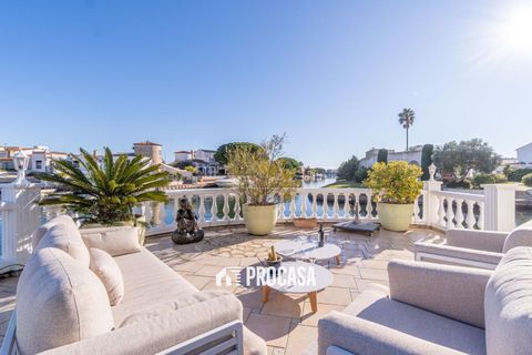 Villa a Empuriabrava, Gerona, Empuriabrava - € 699.000 | Ref: 4305 - foto 7