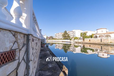 Villa a Empuriabrava, Gerona, Empuriabrava - € 699.000 | Ref: 4305 - foto 15