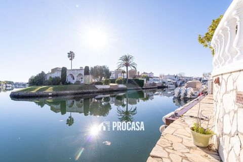 Villa a Empuriabrava, Gerona, Empuriabrava - € 699.000 | Ref: 4305 - foto 18
