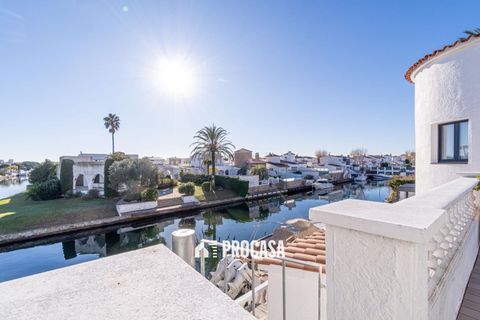 Villa a Empuriabrava, Gerona, Empuriabrava - € 699.000 | Ref: 4305 - foto 44