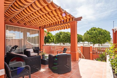 Rækkehus i Torremolinos, Malaga, Torremolinos - € 1.800.000 | Ref: 7272-01043/7272 - foto 1