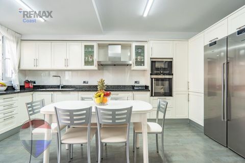 Rækkehus i Torremolinos, Malaga, Torremolinos - € 1.800.000 | Ref: 7272-01043/7272 - foto 21