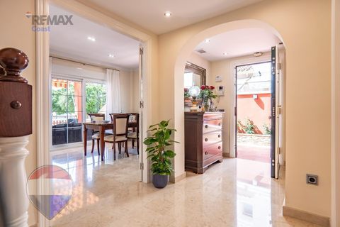 Rækkehus i Torremolinos, Malaga, Torremolinos - € 1.800.000 | Ref: 7272-01043/7272 - foto 26