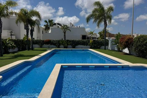 Rækkehus i Orihuela Costa, Alicante, Orihuela Costa - € 399.000 | Ref: MocadiT-0032/9775 - foto 4