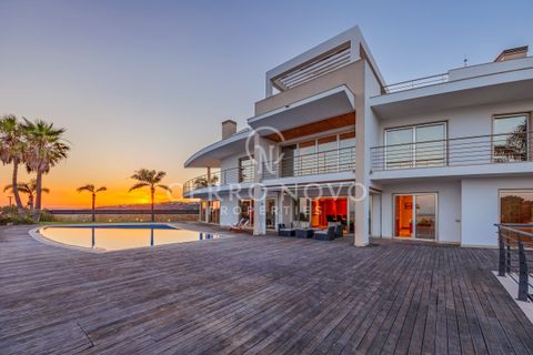 Villa en Albufeira, Faro, Albufeira - € 4.950.000 | Ref: CN10425 - photo 37