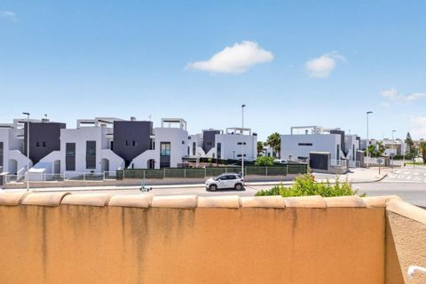Rækkehus i Orihuela Costa, Alicante, Orihuela Costa - € 270.000 | Ref: 200-4835 - foto 31