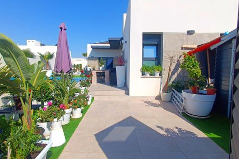 Villa a Daya Nueva, Alicante, Daya Nueva - € 389.995 | Ref: P9100 - foto 6
