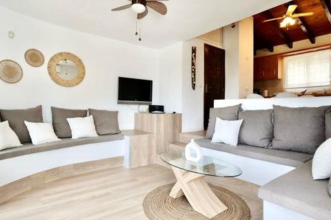 Villa en Denia, Alicante, Denia - € 580.000 | Ref: CV4681 - photo 6