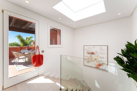 Penthouse i Estepona, Malaga, Estepona - € 3 350 000 | Ref: ATC0003 - foto 30