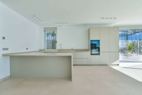 Villa a Finestrat, Alicante, Finestrat - € 1.750.000 | Ref: GH-622549 - foto 4