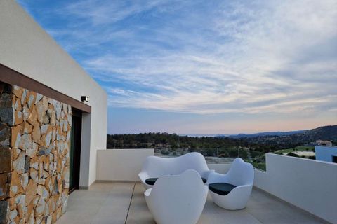 Villa a Finestrat, Alicante, Finestrat - € 745.000 | Ref: GH-705914 - foto 2